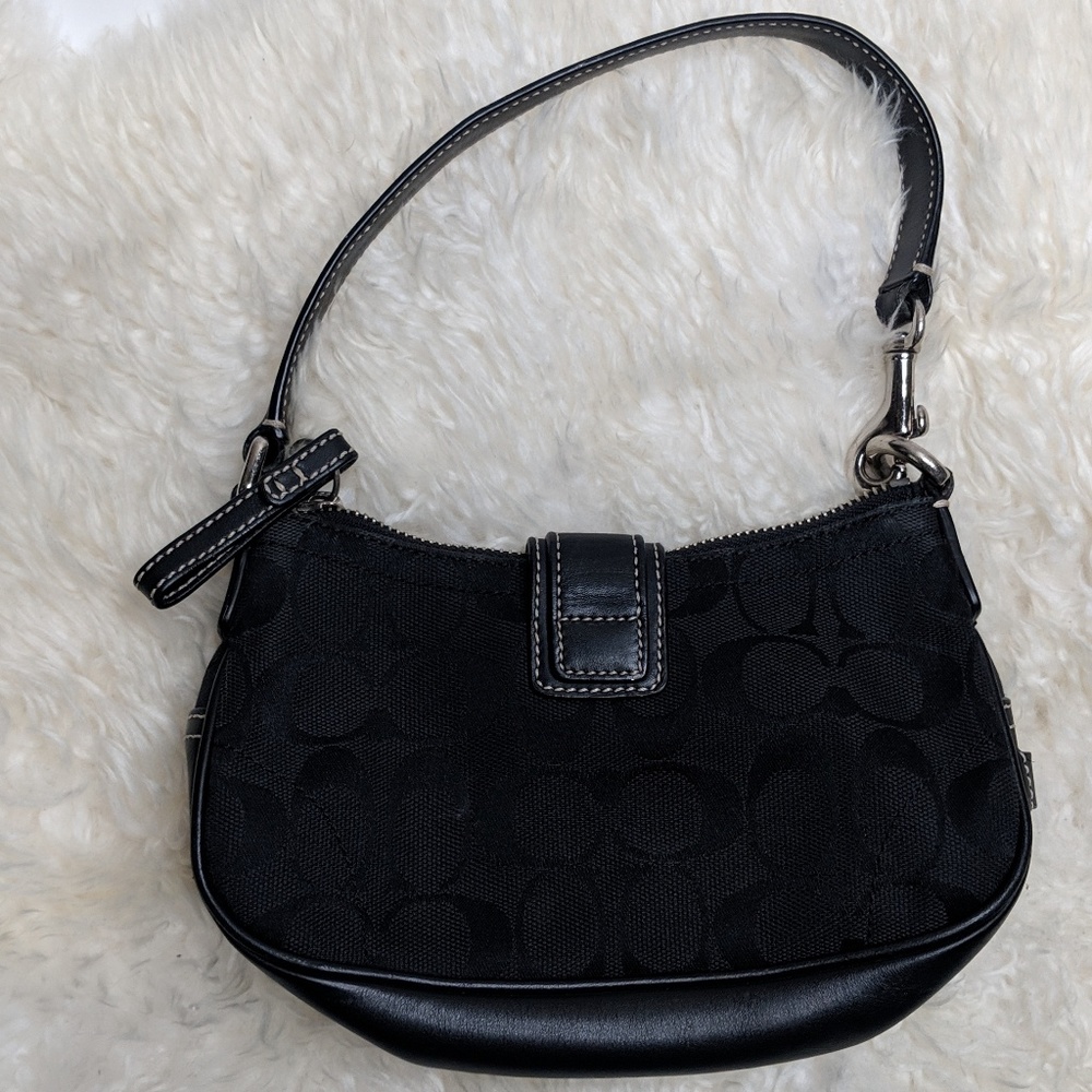 Coach Black Mini Hobo Bag Signature Print Pattern - Picture 5 of 7